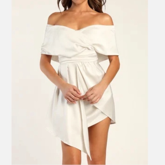 Lulus Dresses & Skirts - Lulus white mini dress